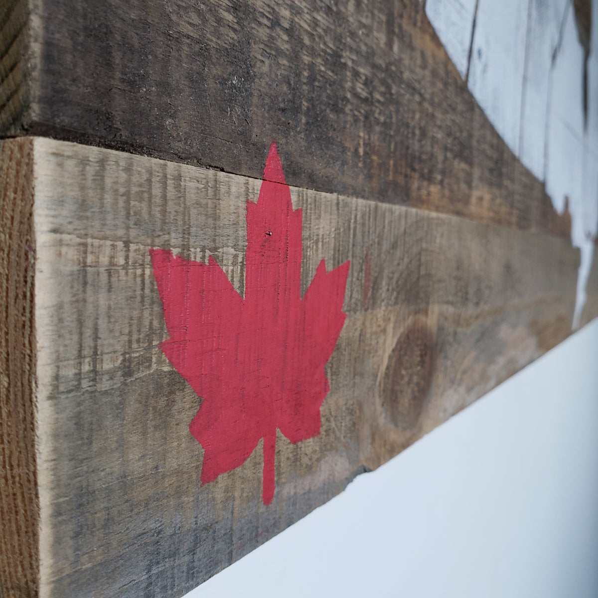 Carte du Canada en bois de grange