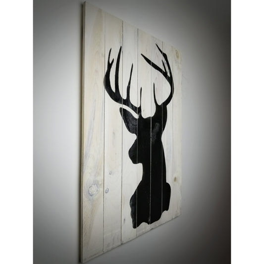 Tête de cerf sur bois — blanc crème — 36 × 25 po