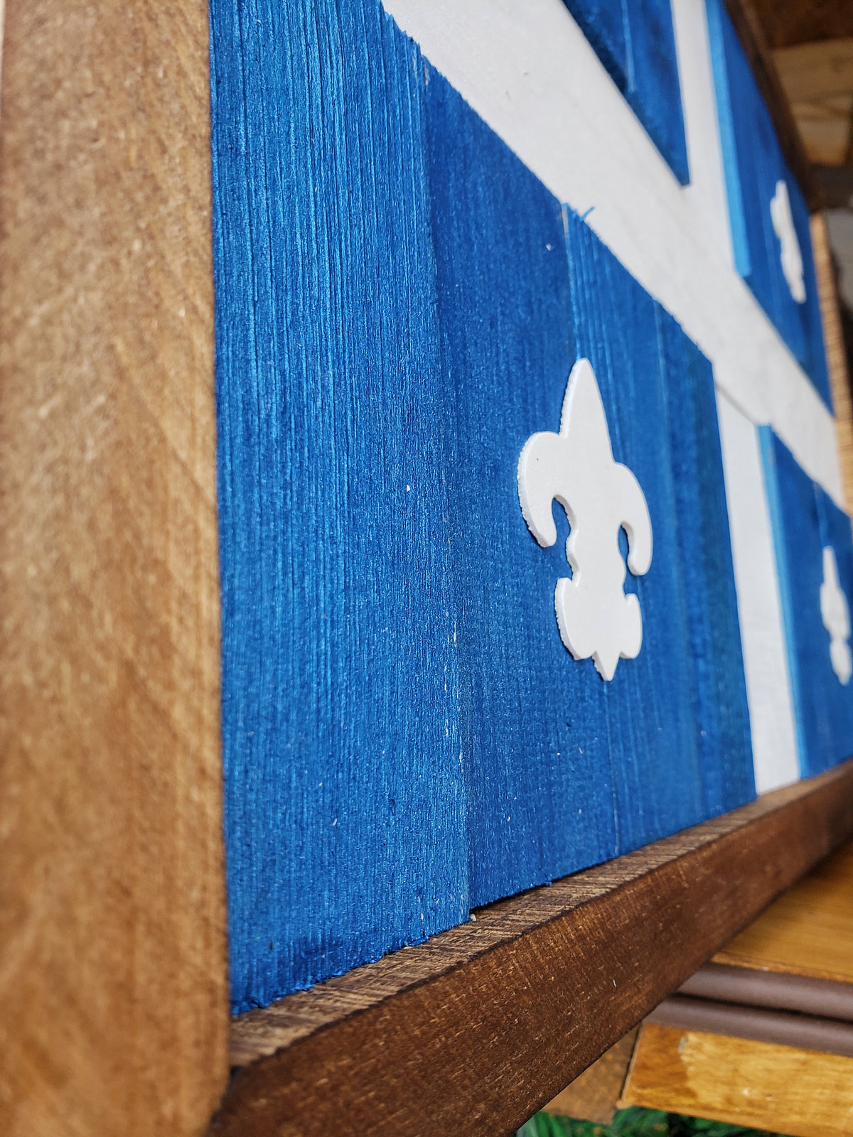 Drapeau du Québec en bois de grange