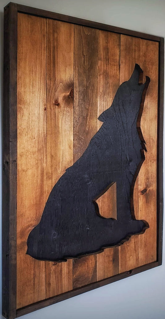 Loup en bois